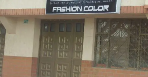 SALA DE BELLEZA FASHION COLOR SALA DE BELLEZA FASHION COLOR
